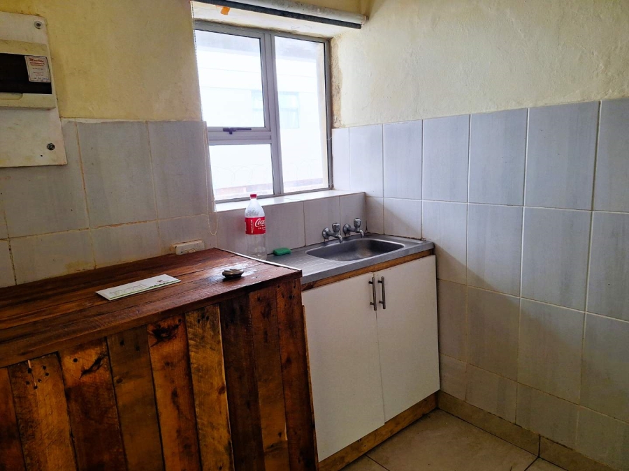 1 Bedroom Property for Sale in Southernwood Eastern Cape